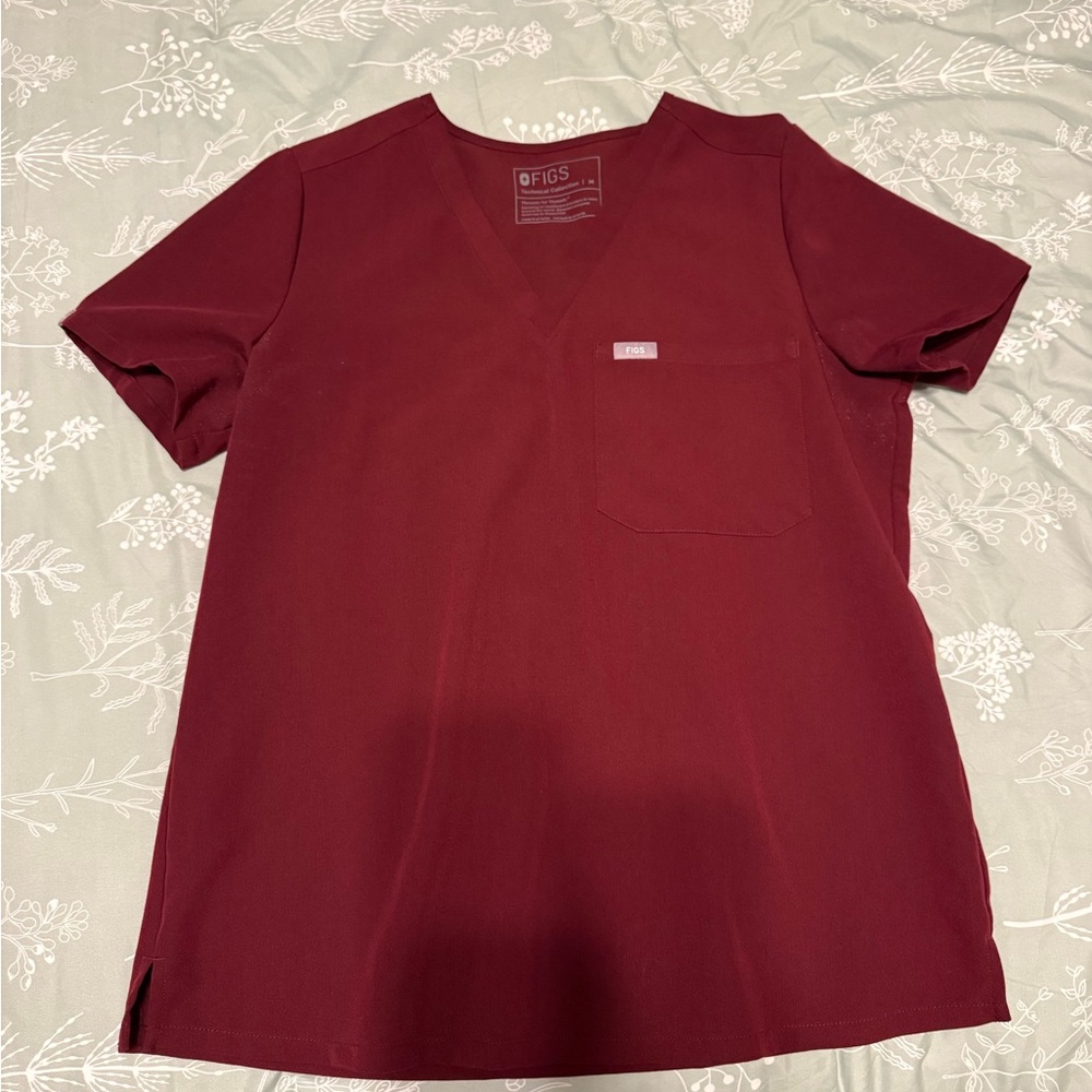 Figs Maroon Catarina Scrub Top size M